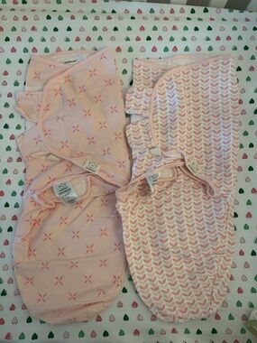 Set of 2 sleep swaddles